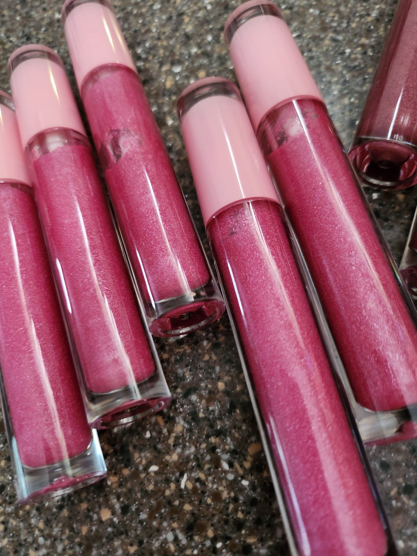 Plumping lip gloss, Hyaluronic Acid Infused